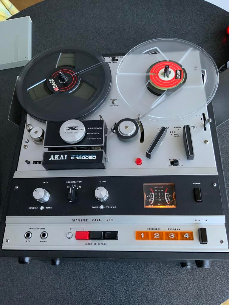 Akai X-1800SD, Ophalen
