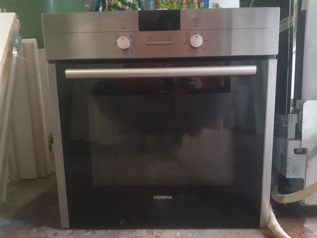 Four à encastrer avec taques, Encastré, Enlèvement, Utilisé, Air chaud