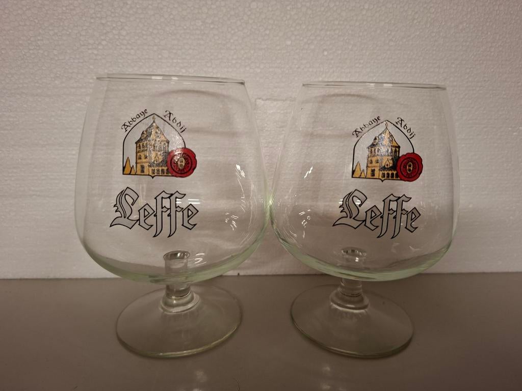2 verres leffe, Collections, Marques de bière, Enlèvement ou Envoi, Leffe