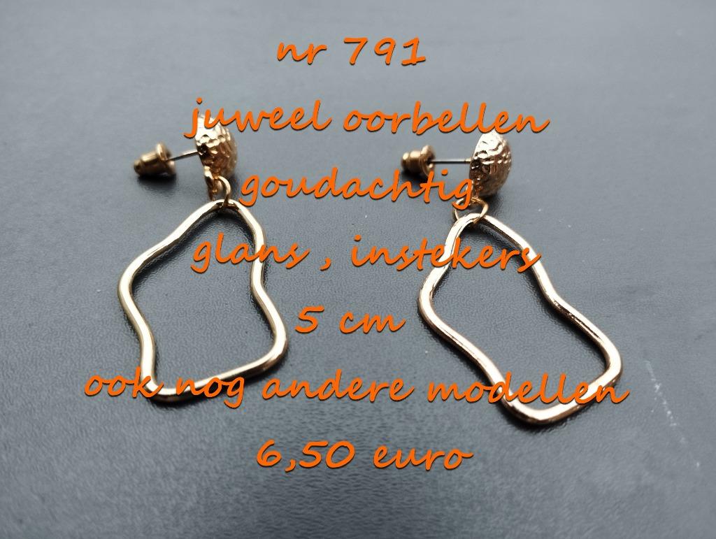 791. Juweel : oorbellen , NIEUW ,   verzending inbegrepen, Overige materialen, Verzenden, Nieuw, Knopjes of Stekers