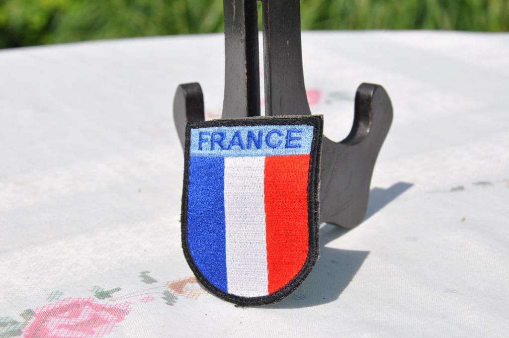 §  badge militaire armée francaise (2), Enlèvement ou Envoi, Autres, Emblème ou Badge