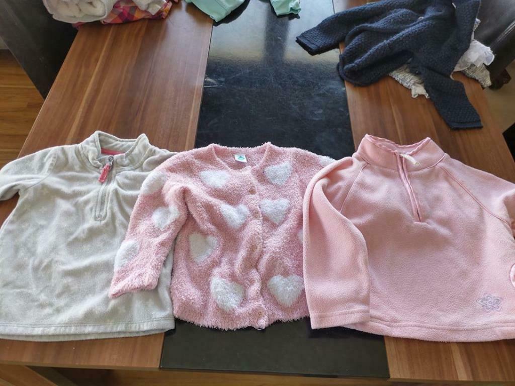 Lot de 3 pulls taille 18mois, Enlèvement ou Envoi, Comme neuf, Fille, Pull ou Veste