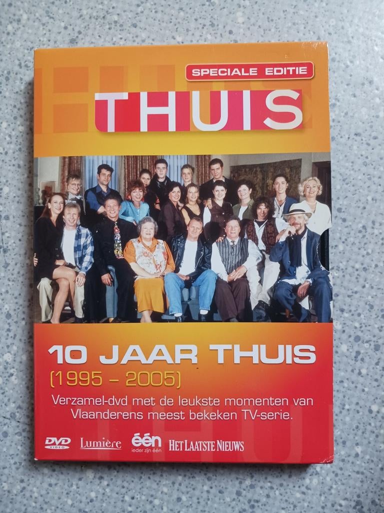 10 jaar thuis - verzamel dvd, Cd's en Dvd's, Vanaf 6 jaar, Ophalen, Zo goed als nieuw, Overige genres