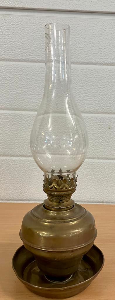 Petit quinquet (lampe à pétrole).