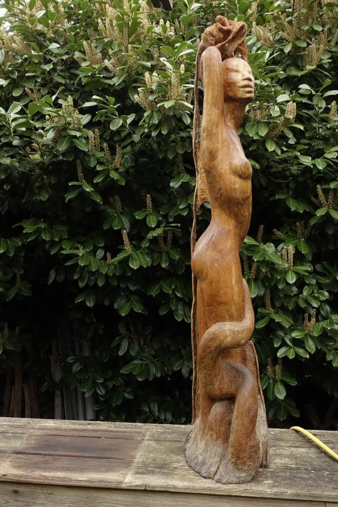SCULPTURE EN BOIS, Enlèvement