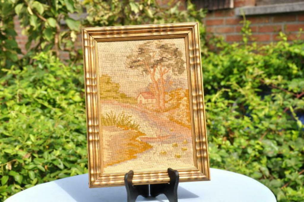 § cadre bois dore avec tapisserie ruisseau, Ophalen of Verzenden