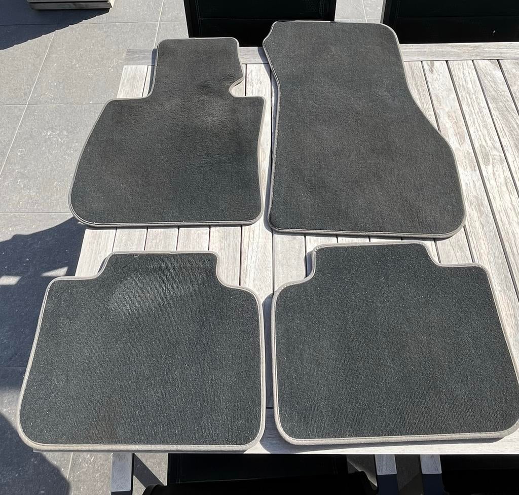 Tapis BMW X Series, Enlèvement, Comme neuf