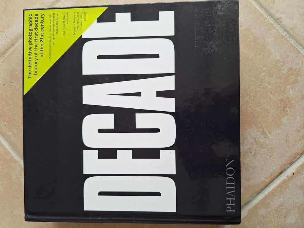 Decade (phaidon, hardcover), Boeken, Ophalen of Verzenden, Zo goed als nieuw