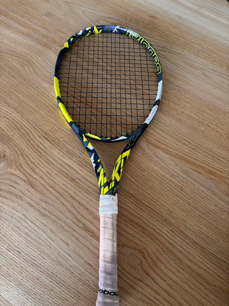 Babolat Pure Aero 26 junior racket, Sport en Fitness, Ophalen, Zo goed als nieuw, Racket, Babolat
