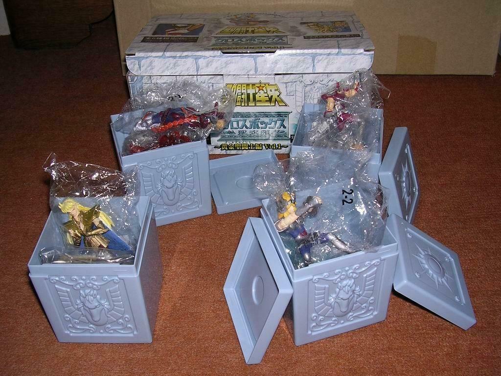 saint seiya cloth box diorama megahouse 2004 japan, Ophalen, Nieuw