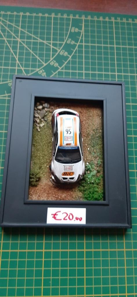 Ford Focus WRC   1/43 ongeval, Hobby en Vrije tijd, Ophalen of Verzenden, Zo goed als nieuw