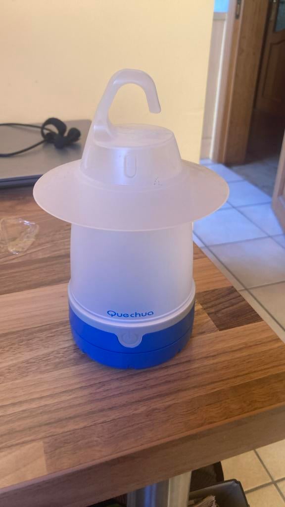 Lampe de camping Quechua, Ophalen, Gebruikt