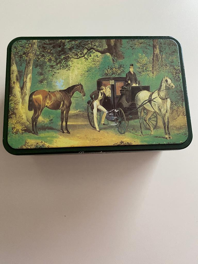 Boîte en métal vintage France Massilly, Enlèvement ou Envoi, Utilisé