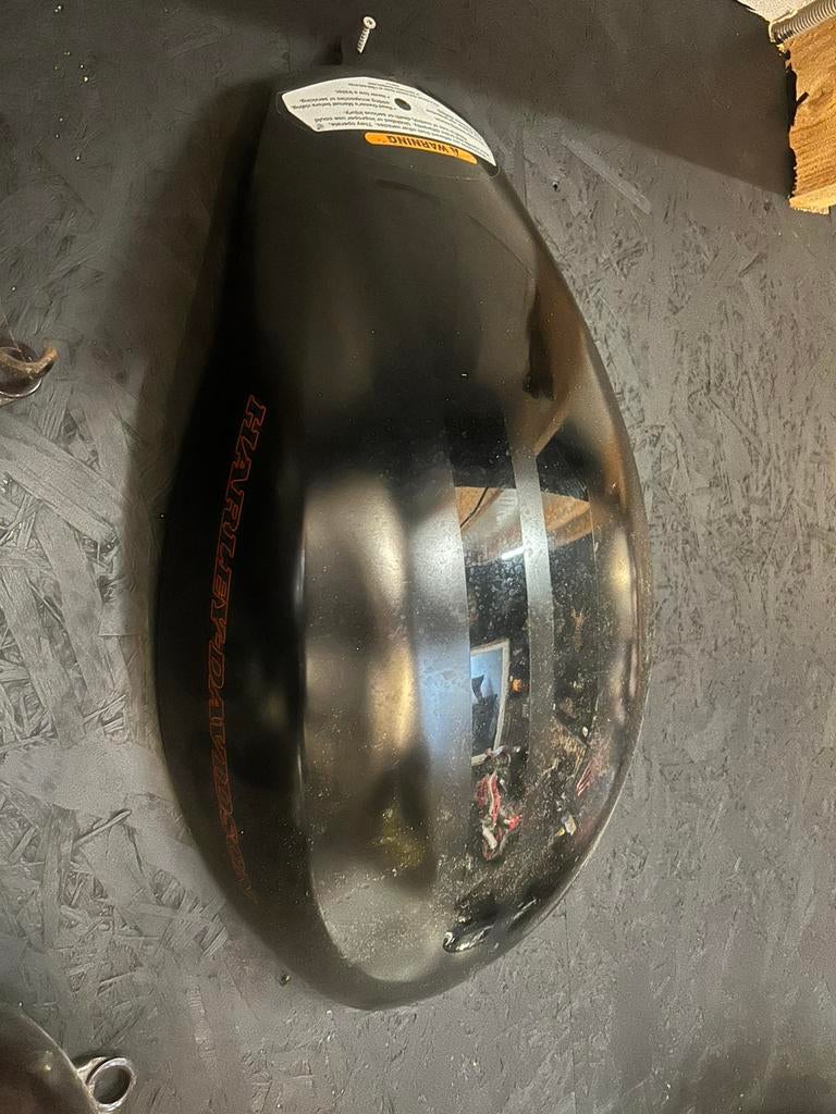 Tank cover/ airbox cover Nightrod, Ophalen of Verzenden