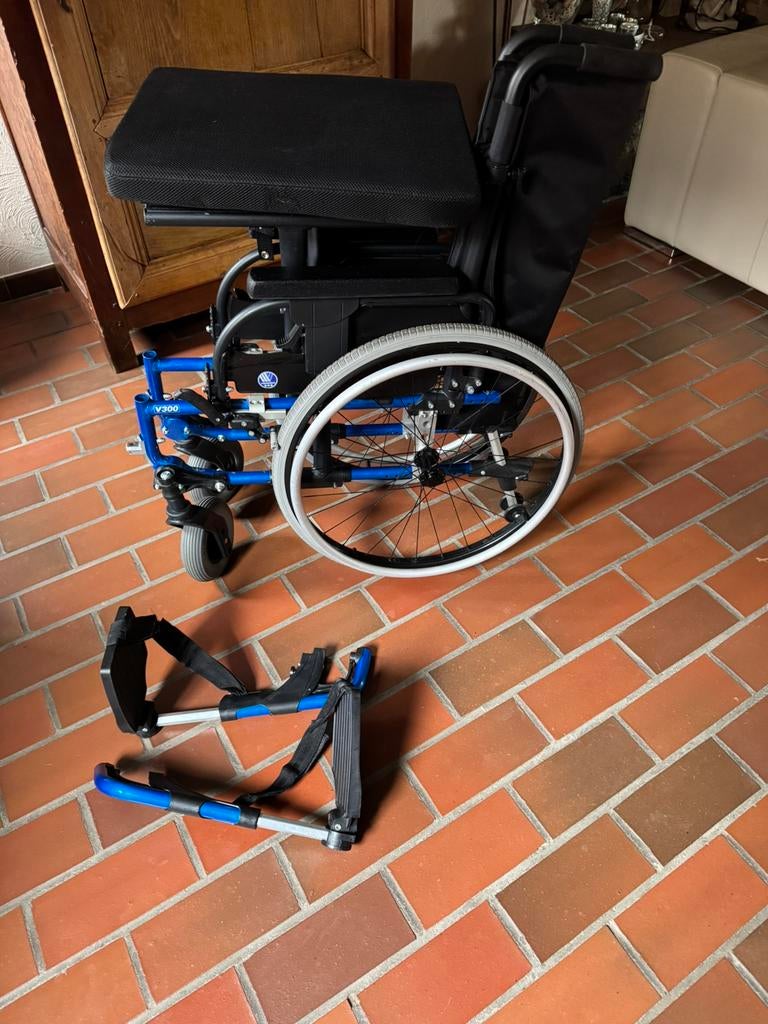 Vermeiren V300 rolstoel, Ophalen, Zo goed als nieuw