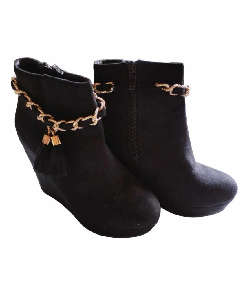 Bottine souriante noire compensée en nubuck.😆, Vêtements | Femmes, Enlèvement ou Envoi, Chaussures à haut talons, Comme neuf