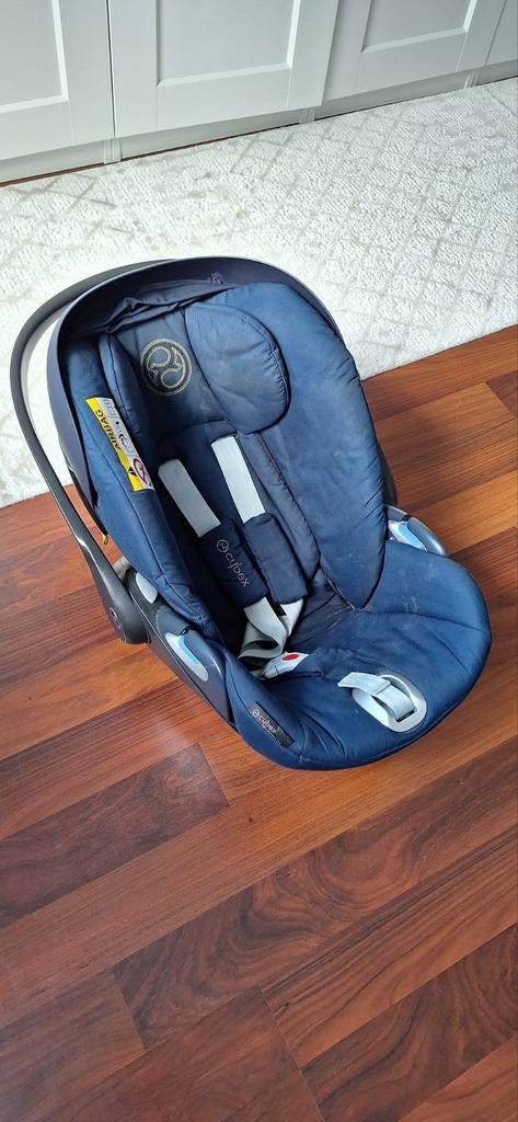 Siege auto poussette maxi cosy Ceybex, Enfants & Bébés, Enlèvement
