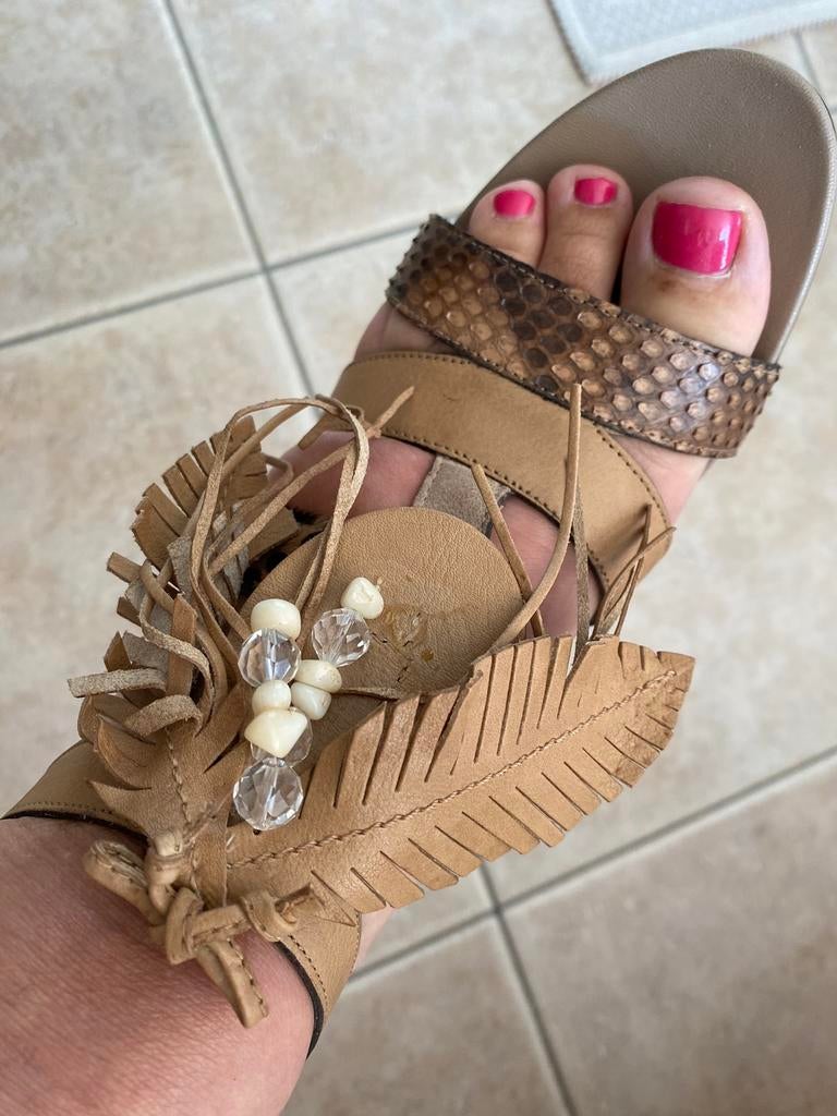 Taille 40 JANET&JANET BEAUTIFUL EXCLUSIVE SHOES, Enlèvement