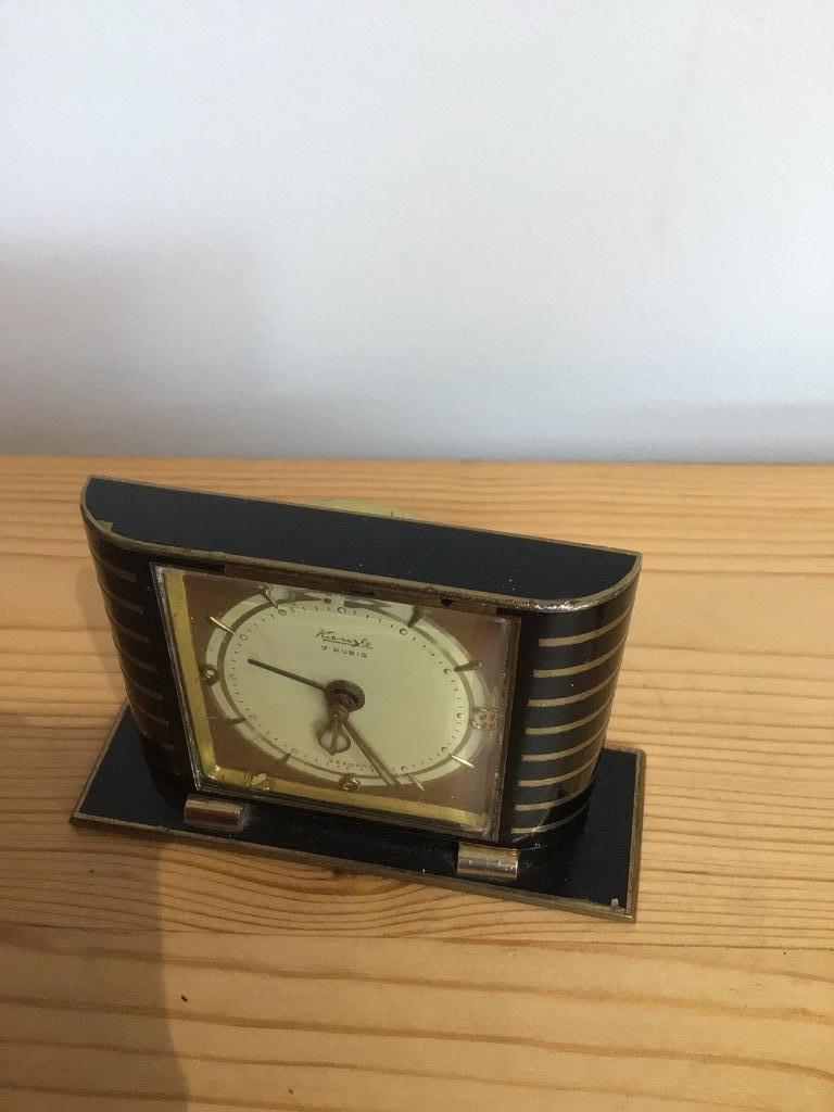 Petit réveil de luxe kienzle 7 rubis, Ophalen