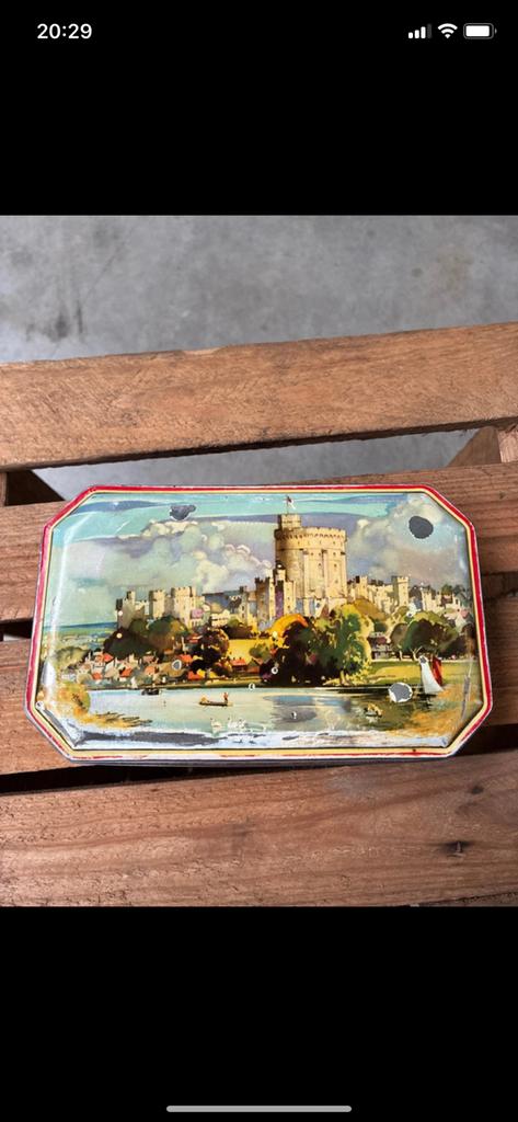 Ancienne boîte de rangement, Enlèvement ou Envoi, Utilisé, Autre, Autres marques