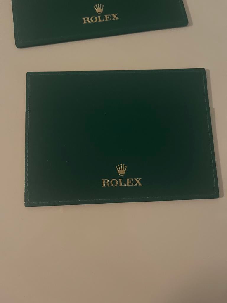 Porte carte ROLEX cuir vert pochette de garantie  R411920905, Neuf, Cuir, Enlèvement ou Envoi, Guess