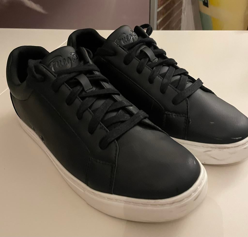 Sneakers de danse Fuego en taille 43, Enlèvement ou Envoi, Comme neuf