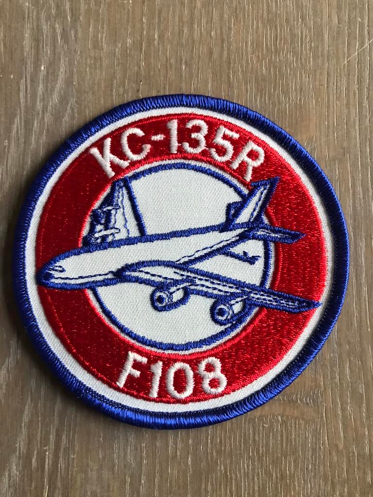 Écusson de l'armée de l'air, Collections, Envoi