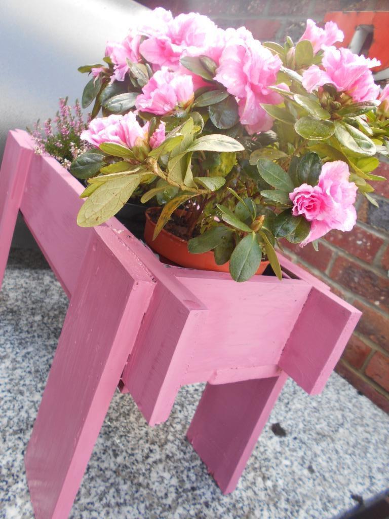 JOLIE JARDINIERE EN BOIS, Intérieur, Comme neuf, 30 à 60 cm, Enlèvement