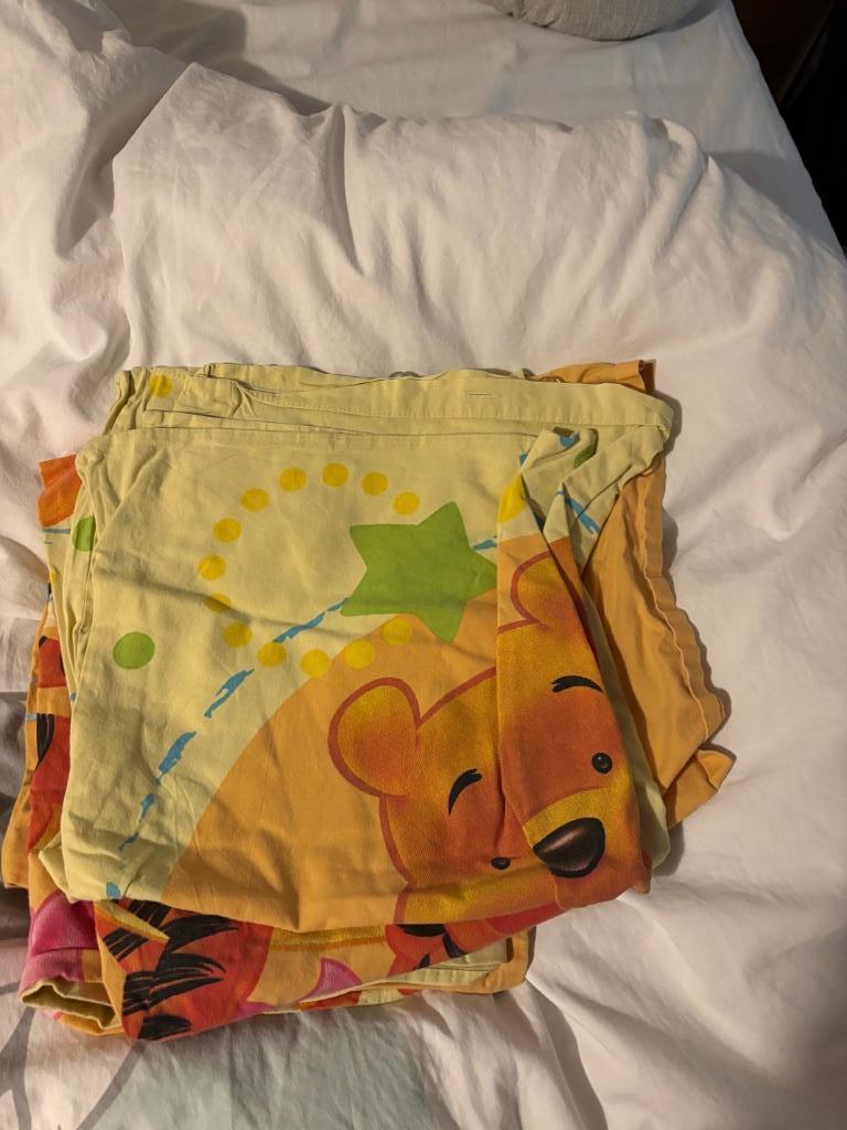 1 kinderdekbedovertrek winnie the pooh, Huis en Inrichting, Ophalen of Verzenden, Zo goed als nieuw, Eenpersoons, Dekbedovertrek