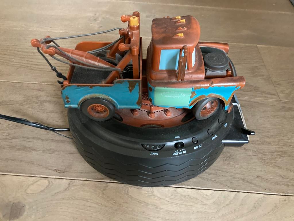 Radio / wekker cars, Ophalen, Zo goed als nieuw