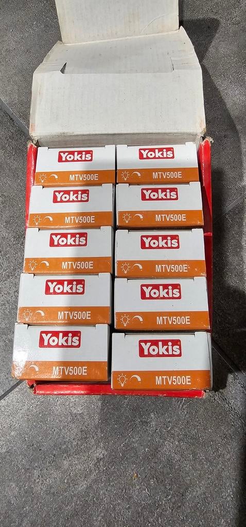 Dimmer Yokis  MTV500E NEUF, Bricolage & Construction, Enlèvement ou Envoi