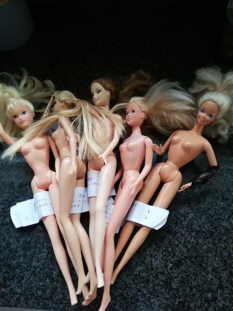 5 Barbies, Enlèvement ou Envoi, Utilisé, Poupée, Réaliste ou Reborn