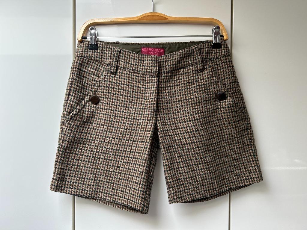 Bershka bruine korte broek - Maat 34, Maat 34 (XS) of kleiner, Gedragen, Bruin, Kort