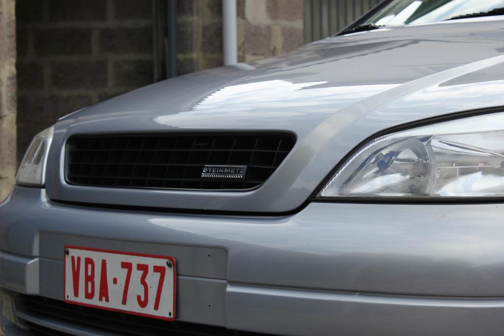 Vends calandre STEINMETZ Astra G, Enlèvement, Utilisé, Opel, Capot moteur