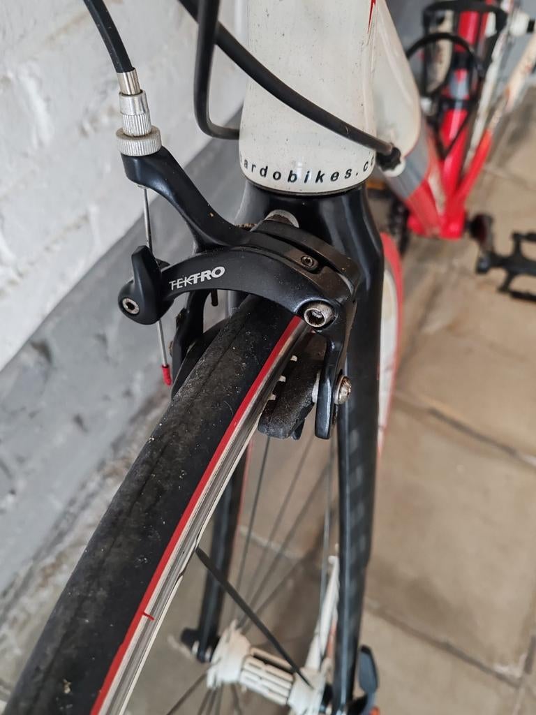 Nieuw banden en versnellingskabel ook nieuw. Nieuw remblokke, Enlèvement, Hiker