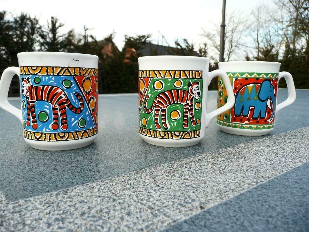 3 AUTHENTIEKE tassen/koppen diermotief TAMS (England), Neuf, Enlèvement ou Envoi, Céramique, Autres styles