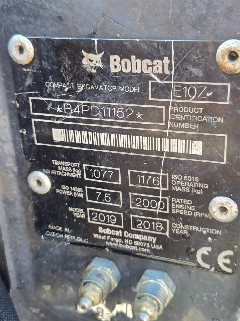 Bobcat E10, Articles professionnels, Enlèvement, Excavatrice