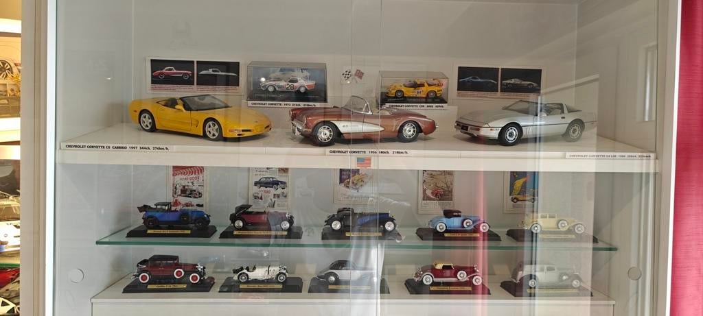Voitures Miniatures, différentes marques., Ophalen, Zo goed als nieuw