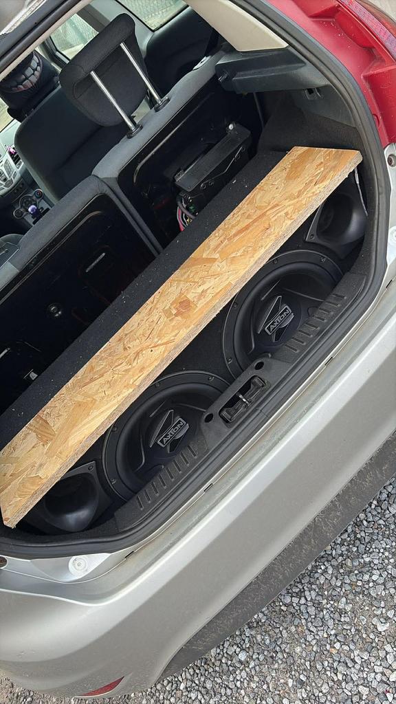 Caisson de basses Axton, Enlèvement, Subwoofer