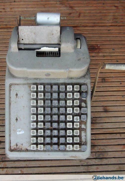 Vintage jaren '50 rekenmachine Burroughs met printrol, Ophalen
