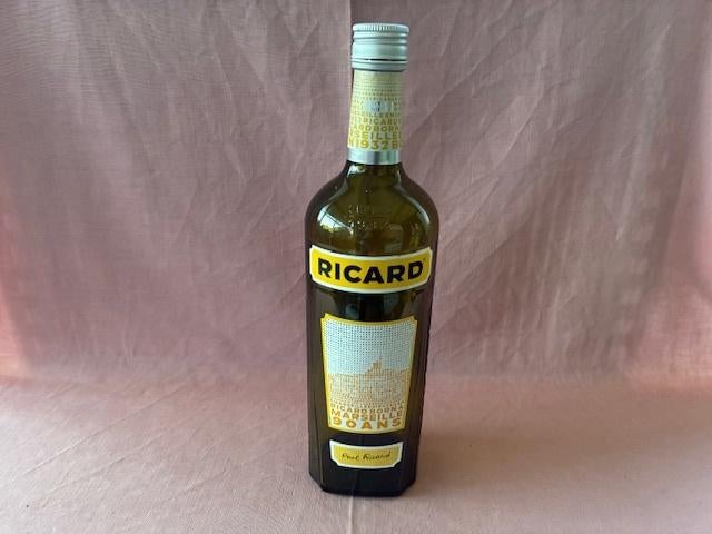 Bouteille Ricard "Ricard Born à Marseille 90 ans"., Enlèvement ou Envoi, Utilisé, Ustensile