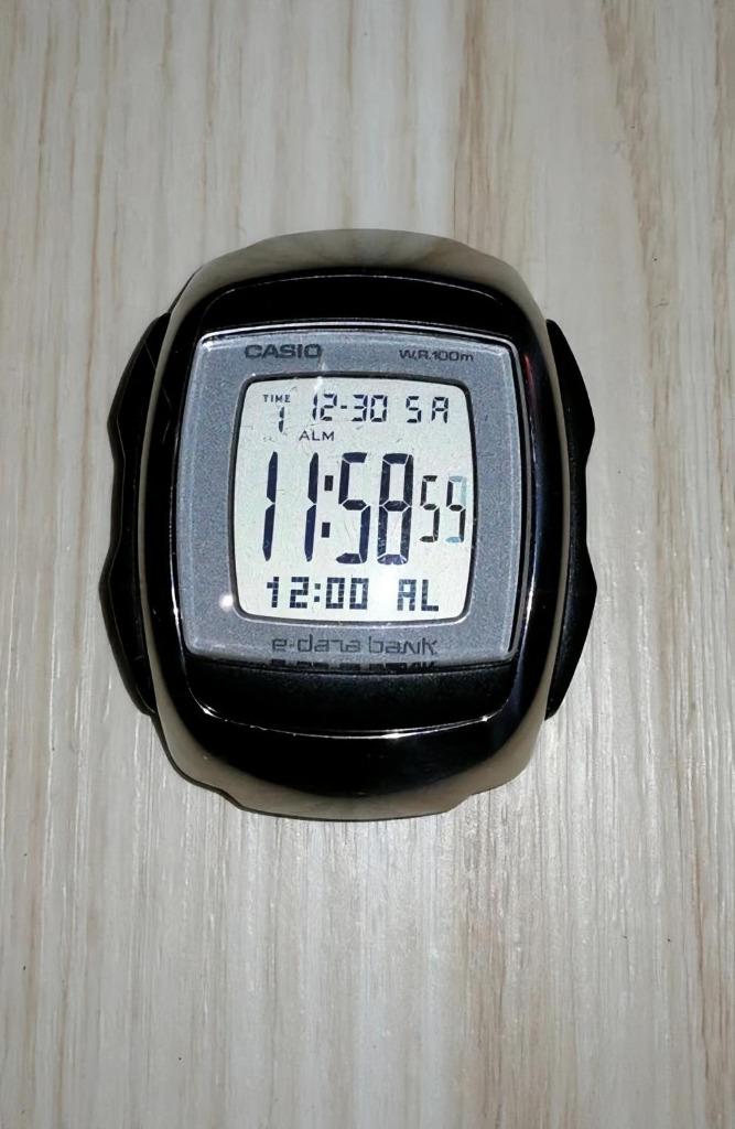 Montre Vintage Casio EDB-100 Data Bank  Water resist (100 M), Montre-bracelet, Casio, Enlèvement ou Envoi, Acier