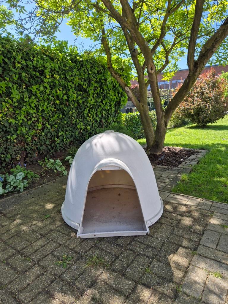 Kunststof hondenhok van Dogloo, Ophalen