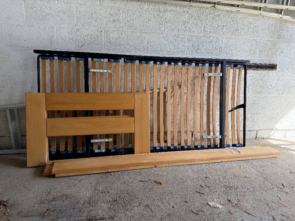 Lit simple en hêtre, Maison & Meubles, Chambre à coucher | Lits, Comme neuf, Une personne, Bois, Brun, Enlèvement