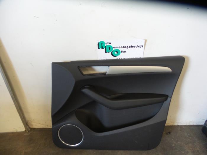 Revêtement portière 4portes avant droite d'un Audi Q5 (Q5, -, Utilisé, -, -