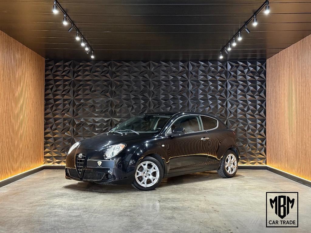 ✅ Alfa Romeo MiTo 1.3 JTD GARANTIE Airco Parksensoren 1.Eig, Auto's, Alfa Romeo, Voorwielaandrijving, Stof, Zwart, Zwart