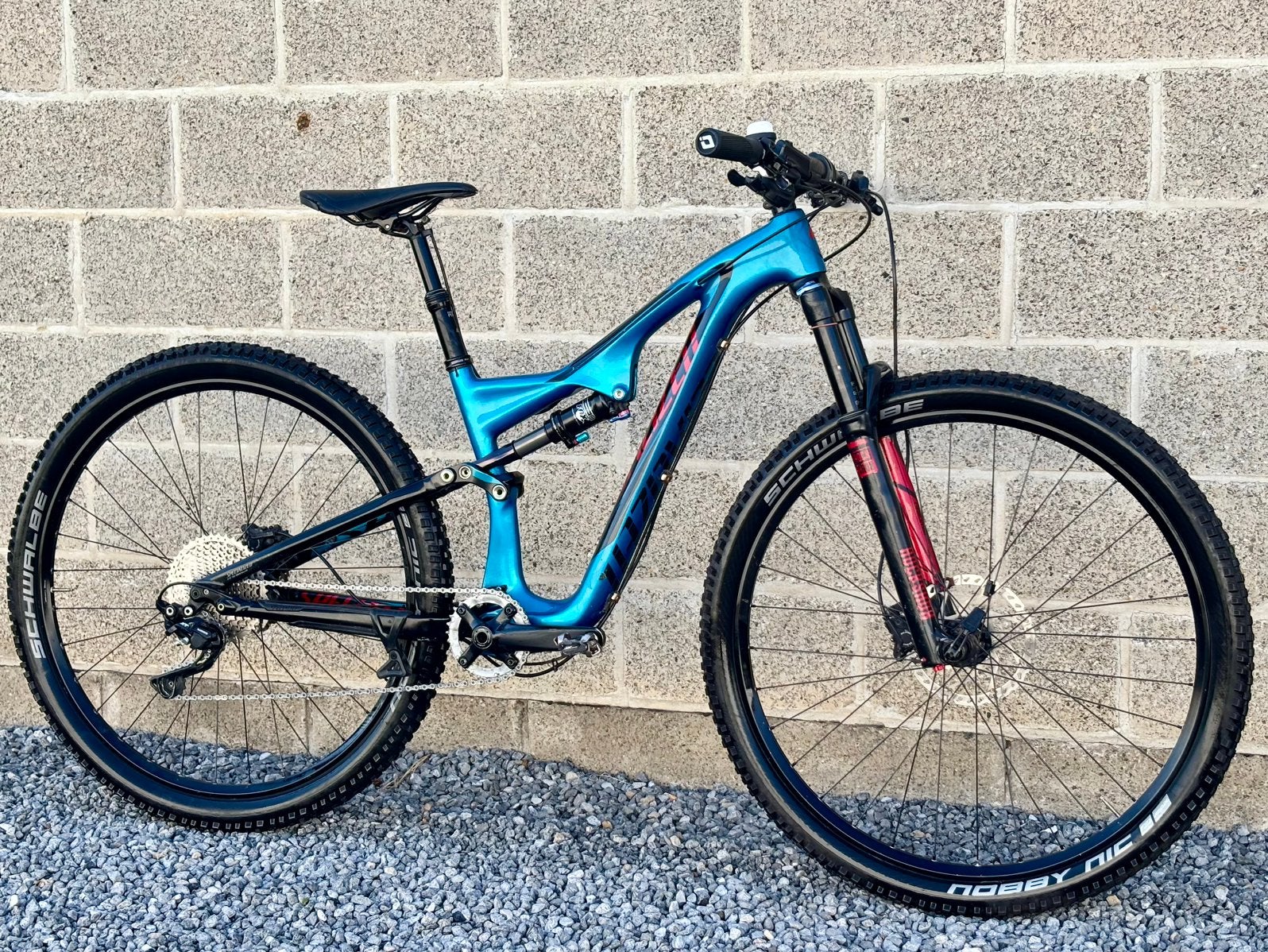 VTT Specialized 29 M / Full suspension / Sort de l’entretien, 45 à 49 cm, Comme neuf, Enlèvement, VTT tout suspendu