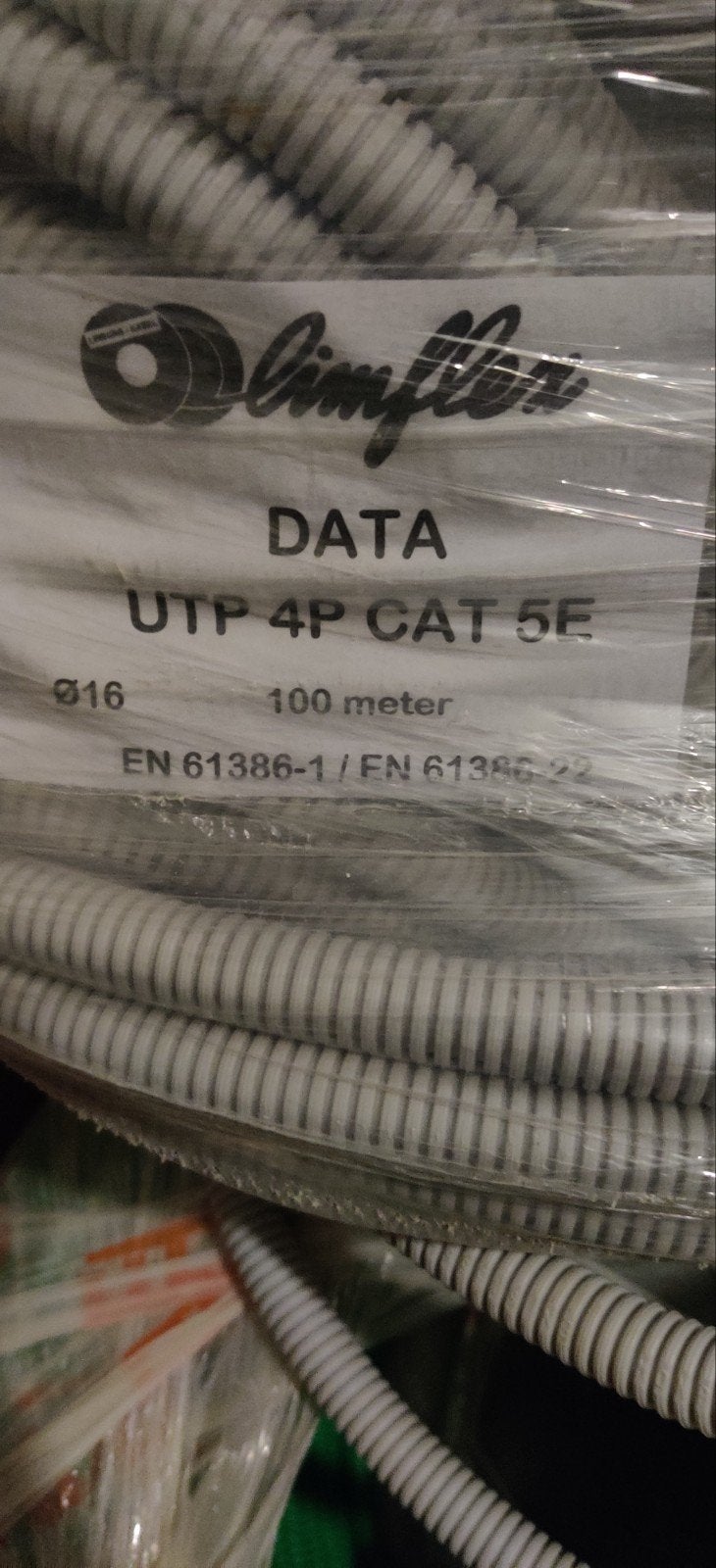 Data UTP 4P cat 5E, Ophalen