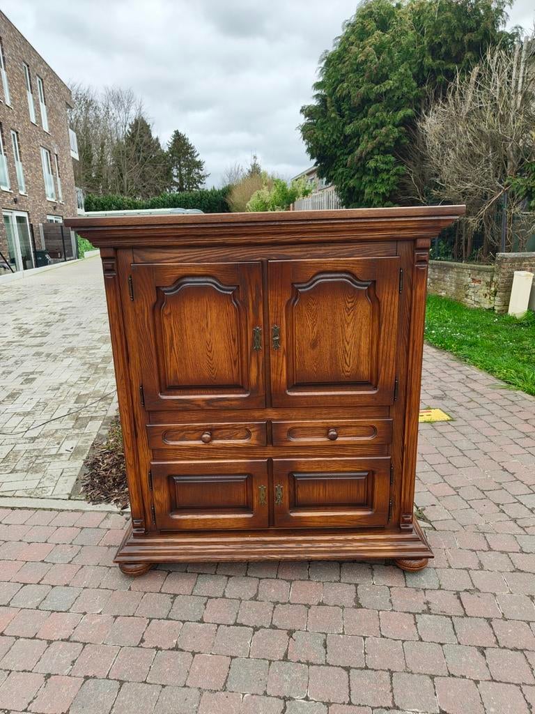 Gratis zware eiken kast, Ophalen