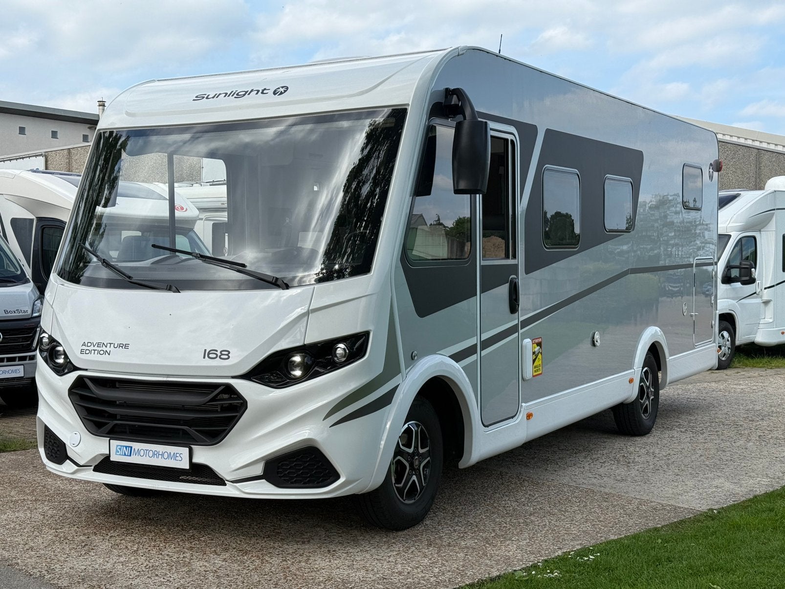 FIAT SUNLIGHT I68 - OFFRES D'ÉTÉ - 2024 - 5 PLACES*, Caravanes & Camping, Camping-cars, Jusqu'à 5, Entreprise, Fiat, Télévision
